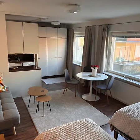 Modern With Haestens Beds