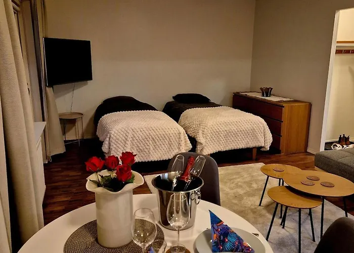 Modern With Haestens Beds